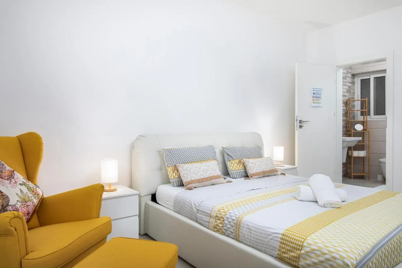 Spacious, Modern & Cosy 2 Bedroom 2 Bathroom Apartment - St. Julians San Giuliano 0*,  Malta