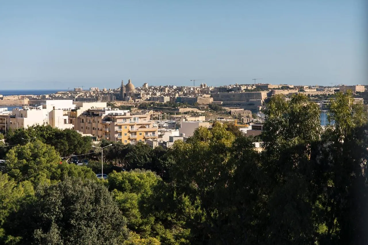 Spacious, Modern & Cosy 2 Bedroom 2 Bathroom Apartment - St. Julians San Giuliano